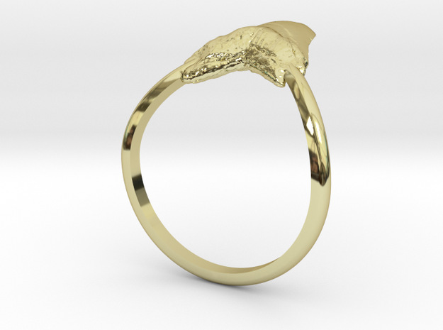 Shark Tooth Pinky Ring in 18k Gold