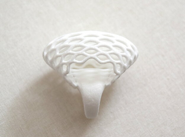 Globe Ring (US size 5.5) in White Processed Versatile Plastic