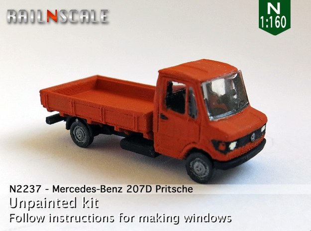 Mercedes-Benz 207D Pritsche (N 1:160) in Tan Fine Detail Plastic