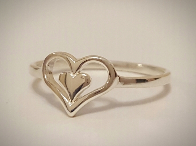 Heart Ring Size 8 in Polished Silver