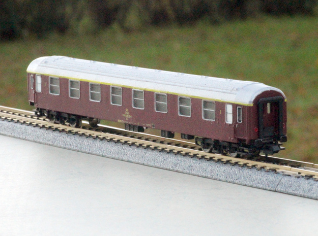 DSB class A coach N scale in Smooth Fine Detail Plastic
