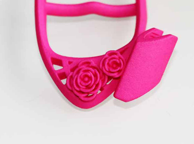 Writing Assist Tool ( for the right hand ) in Pink Processed Versatile Plastic