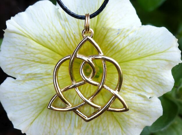 Sisters Knot Pendant in Polished Brass
