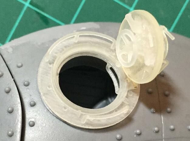 1/35 Fish Submersible Hatch in Smoothest Fine Detail Plastic