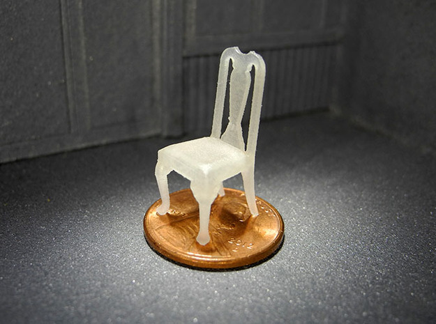 1:48 Queen Anne Chair in Smooth Fine Detail Plastic
