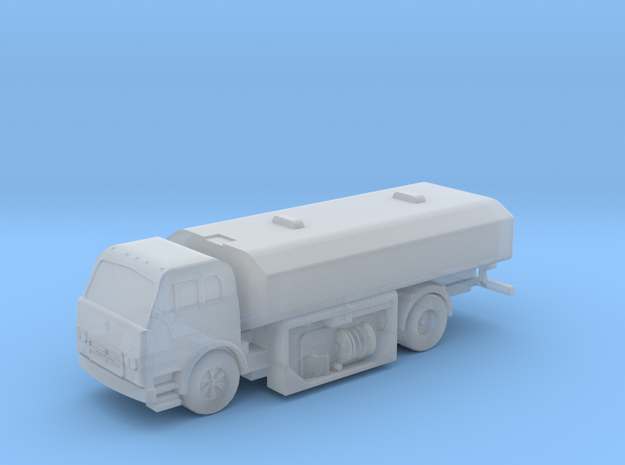 1:144 Scale International Harvester Fuel Truck in Tan Fine Detail Plastic