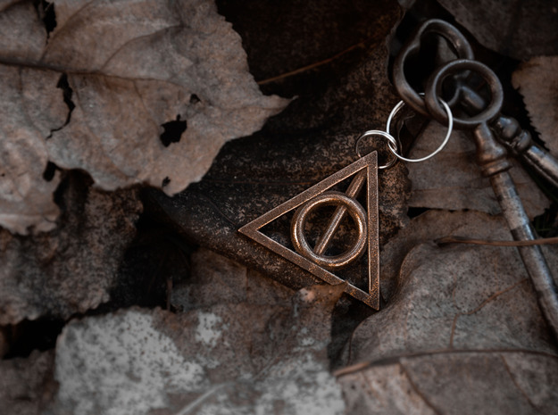 Deathly Hallows keychain in Polished Bronze Steel