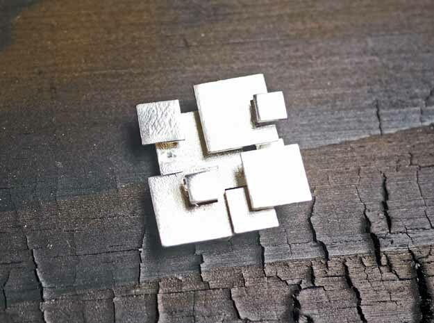 Cubic Pendant small in Natural Silver