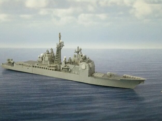 1/2000　USS Bunker Hill  in Smooth Fine Detail Plastic: 1:2000