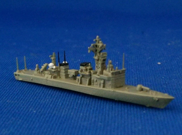 1/2000 JS Abukuma-class destroyer escort in Smooth Fine Detail Plastic