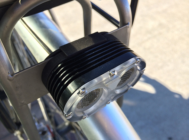 DiNotte 400R Taillight Adapter for Bike Rack in Black Natural Versatile Plastic
