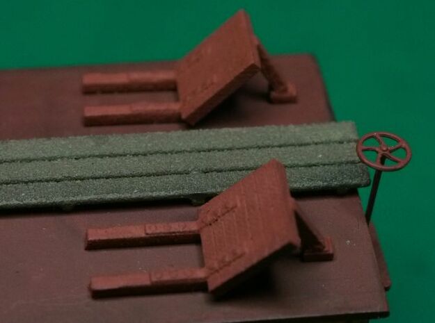 HO scale Reefer Hatches (open) x8 in Tan Fine Detail Plastic