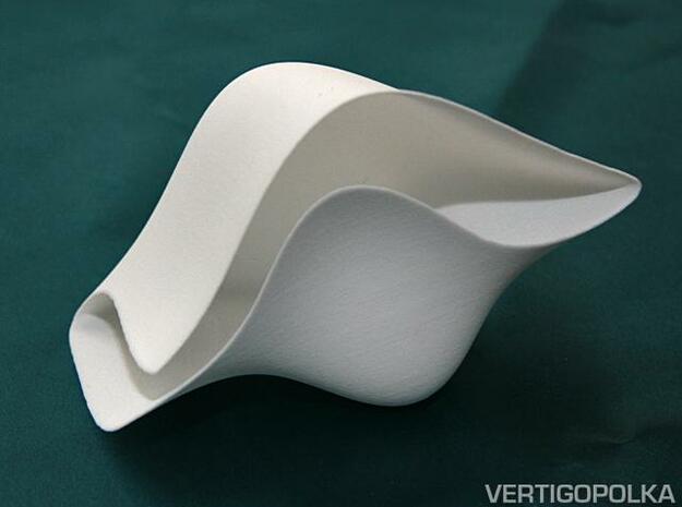 Implicit Surface R in White Natural Versatile Plastic