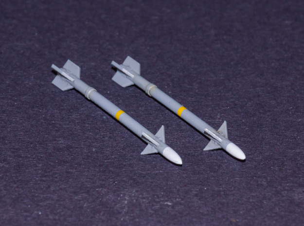 V4 R-Darter Air-to-Air Missile in Tan Fine Detail Plastic: 1:32