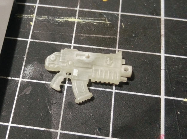 Bolter gun in Tan Fine Detail Plastic