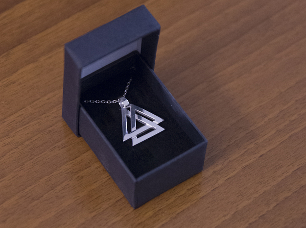 Triple triangle [pendant] in Polished Brass