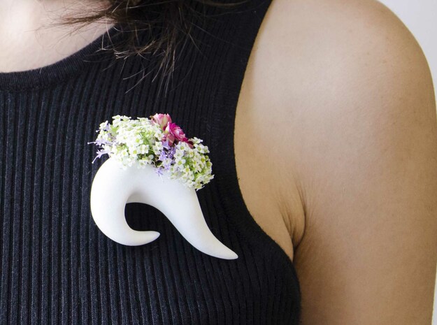 Flower Pot Pendant in White Natural Versatile Plastic