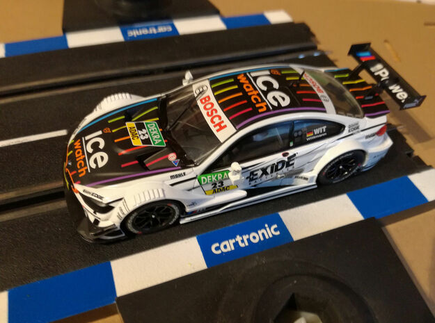 Adap. Carrera BMW M4 DTM Slot.it HRS-2 Chassis in White Natural Versatile Plastic