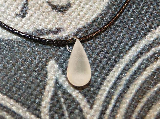 Tear drop pendant in Smoothest Fine Detail Plastic