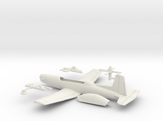 014E Pilatus PC-9 1/72 in White Natural Versatile Plastic