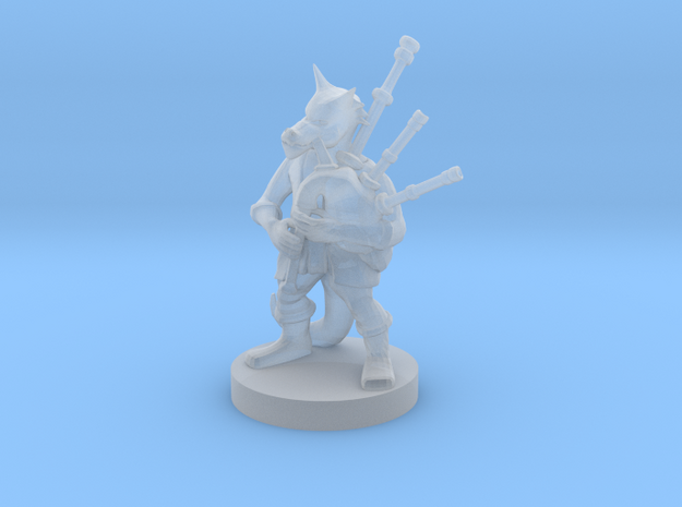 Kobold Bard with Bagpipes in Tan Fine Detail Plastic