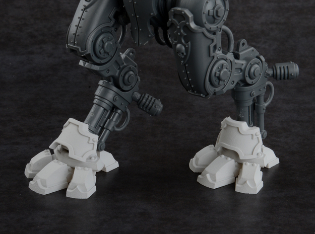 Mini Knight - Wolf Feet & Shin Guards in Tan Fine Detail Plastic