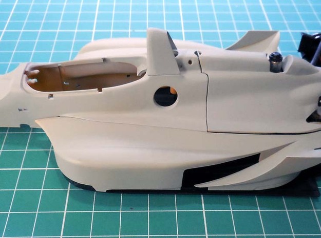 Engine cover "spine" for the Dick Simon Lola 1/20  in Tan Fine Detail Plastic