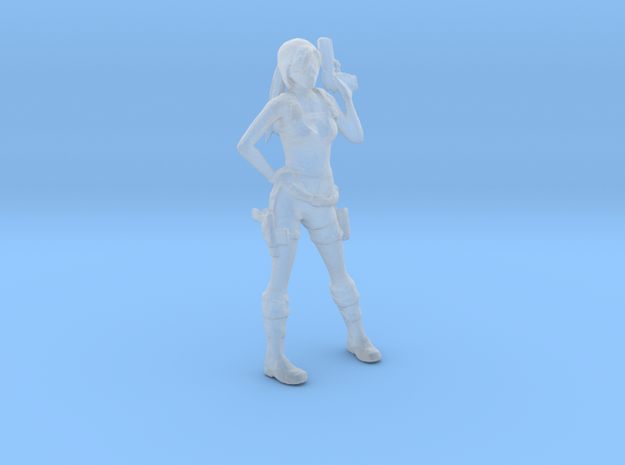 HO Scale Lara with a gun in Tan Fine Detail Plastic