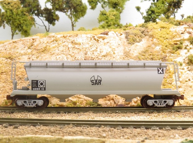 SAR SHBX Grain Hopper in Tan Fine Detail Plastic