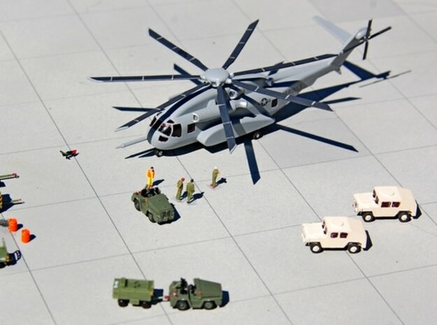 047B Sikorsky CH-53K 1/200 in Tan Fine Detail Plastic
