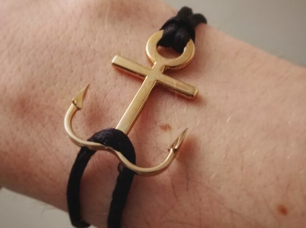 Anchor bracelet in Polished Brass