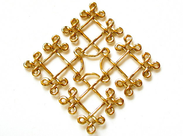 Fractal Celtic knot pendant in Polished Brass