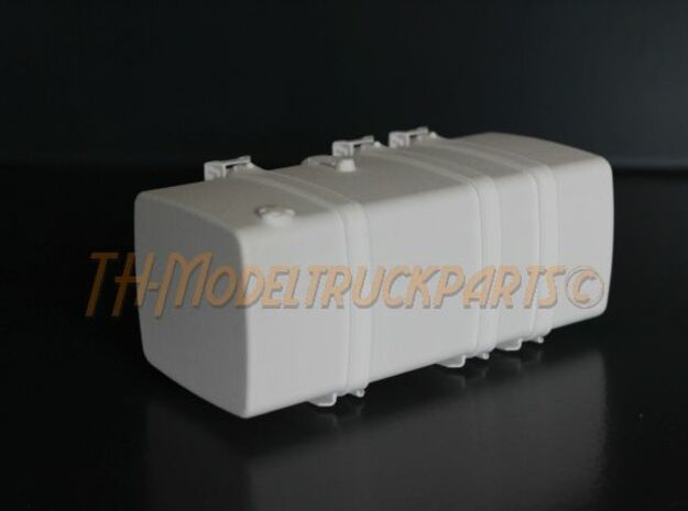 THM 00.5103-118 Fuel tank Tamiya Volvo FH12 in Basic Nylon Plastic