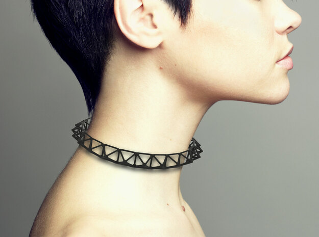 Echidna Collar in Black Natural Versatile Plastic