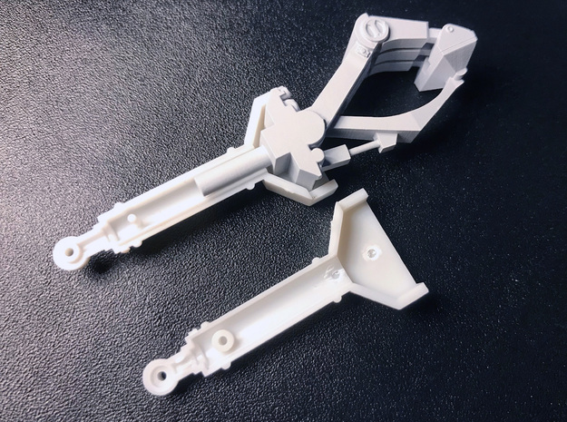 Moebius EVA Pod Fingers, Version 1B in Tan Fine Detail Plastic