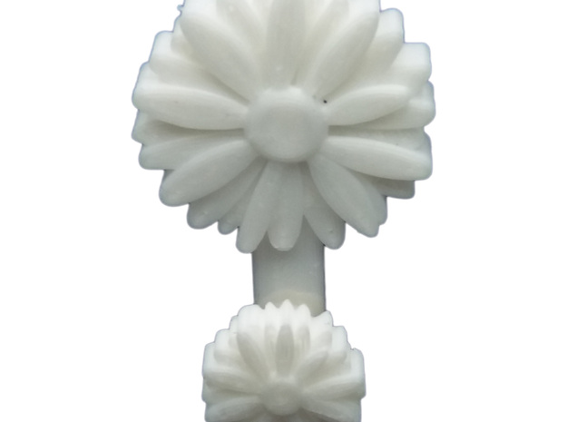 Hook with daisies in White Natural Versatile Plastic