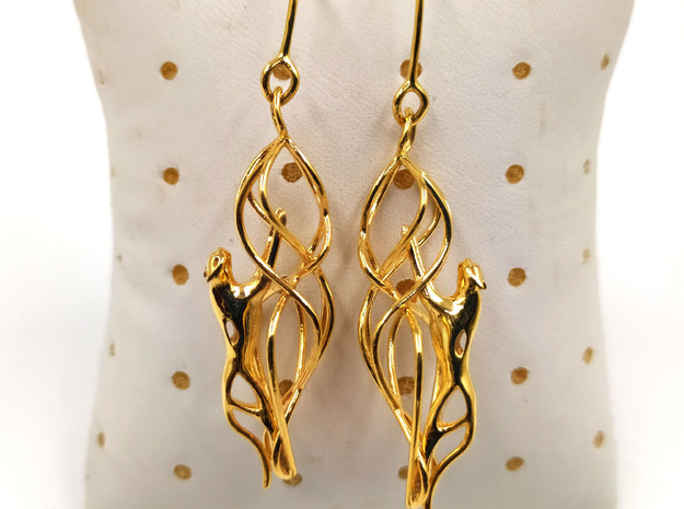 Snow leopard filigree earring in 14k Gold Plated Brass