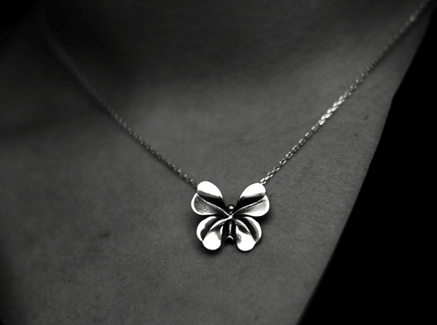 Lucky Charm four Clover Butterfly Pendant Necklace