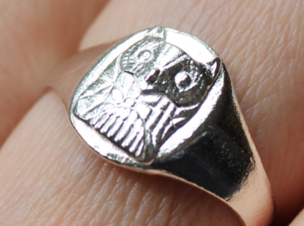 Owl Ring (Oval) in Natural Silver