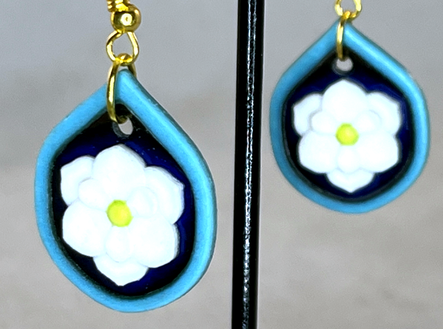 Magnolia Earrings in Standard High Definition Full Color