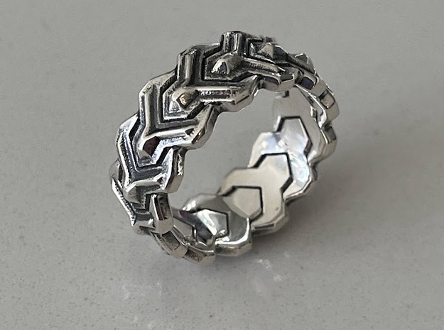 Y LINK Ring  in Antique Silver: 9 / 59