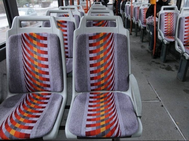 30x tram plastic seat in White Natural Versatile Plastic: 1:43.5