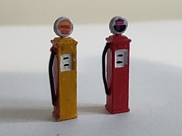  N Gauge - 1:160 Scale Gas pumps in Smoothest Fine Detail Plastic