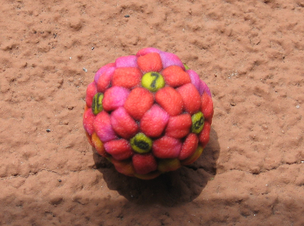 Flower D12 (Small) in Full Color Sandstone