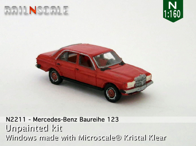 Mercedes-Benz W123 (N 1:160) in Tan Fine Detail Plastic
