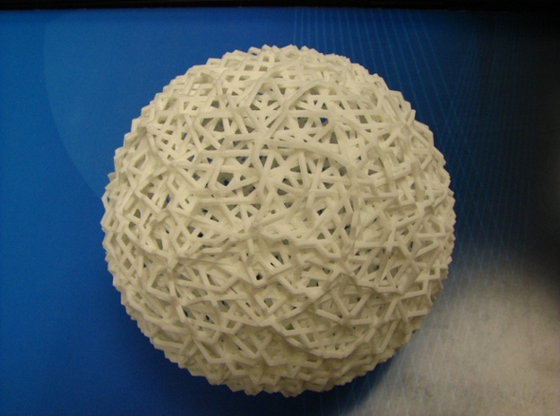 180 Interweaved hexagons in White Natural Versatile Plastic