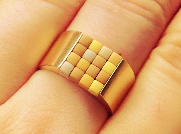 16-bit ring (US6/⌀16.5mm) in 18K Gold Plated