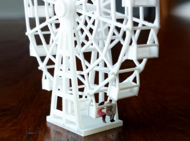 Ferris Wheel - Zscale in Tan Fine Detail Plastic