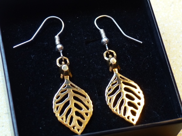 Turtle Leaf Earrings in 18k Gold Plated Brass