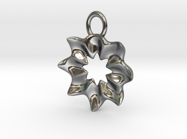 Starry Earring in Polished Silver